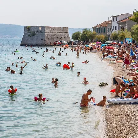Appartamento By The Sea Kastel Stafilic, - 15110 *